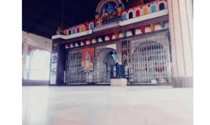ఆ ఊరిలో ఎవరూ పెళ్లి చేసుకోరు