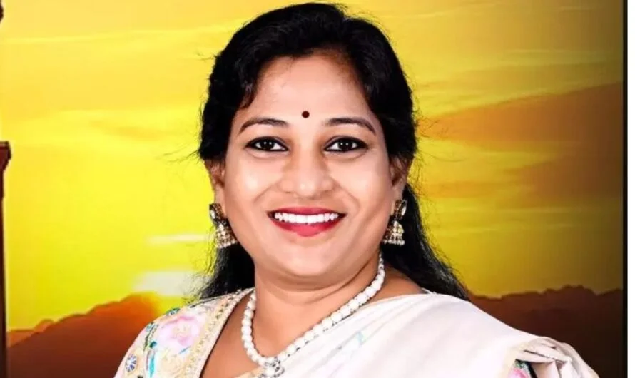 Minister : కలెక్టర్ అనుకుంటే…మంత్రి అయ్యారు….ఎవరు ఆ మంత్రి