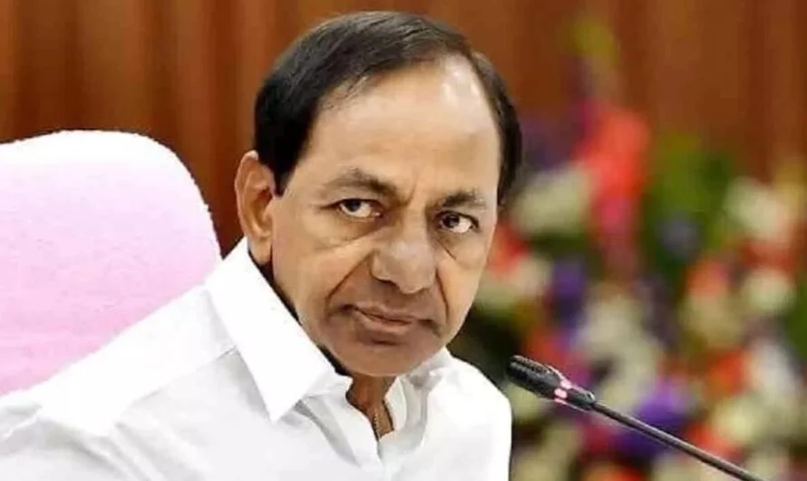 KCR : కాంగ్రెస్ చేతికి చిక్కిన కేసీఆర్
