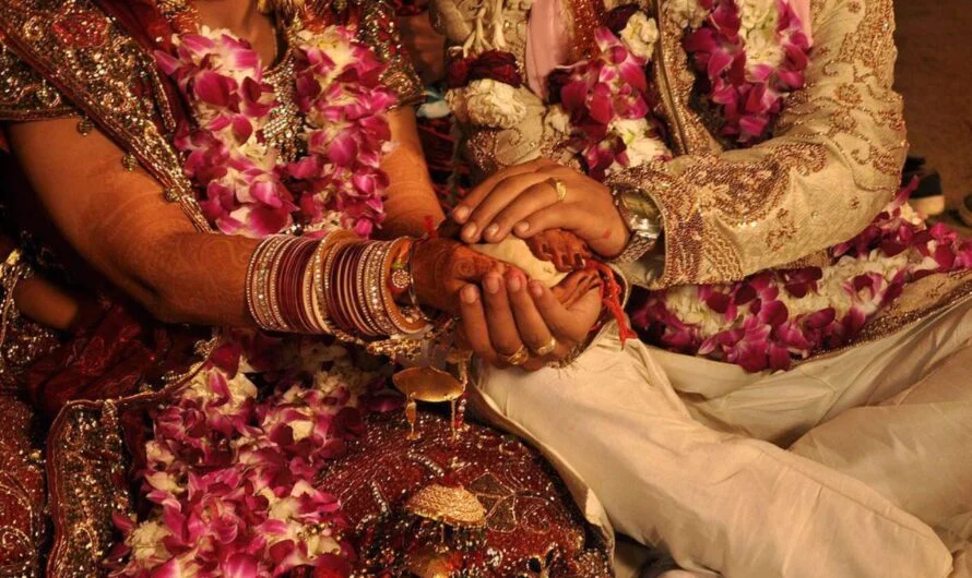 Fraud Marriage : విడాకులైన వారితోనే పెళ్లి… మోసపోయిన 20 మంది మహిళలు….