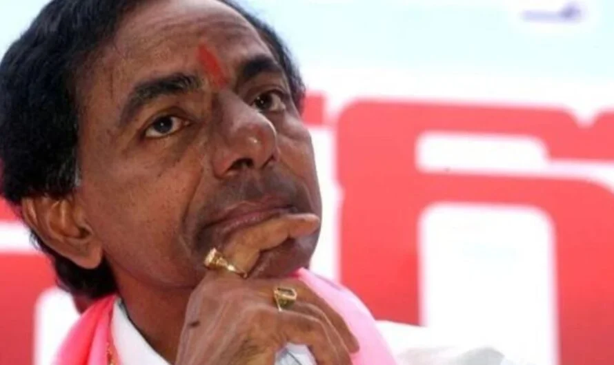 Ex CM.KCR : కాకా… కారు నడుపవా… కాకా ?