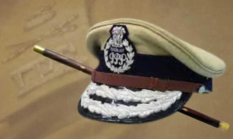 IPS Officers : మేము ఆ జిల్లాలో పనిచేయలేం… బదిలీ చేయండి …