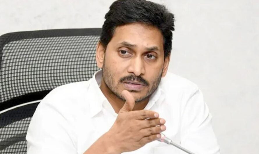 Ex  CM Jagan : ఆమె విషయంలో నోరు మెదపని జగన్
