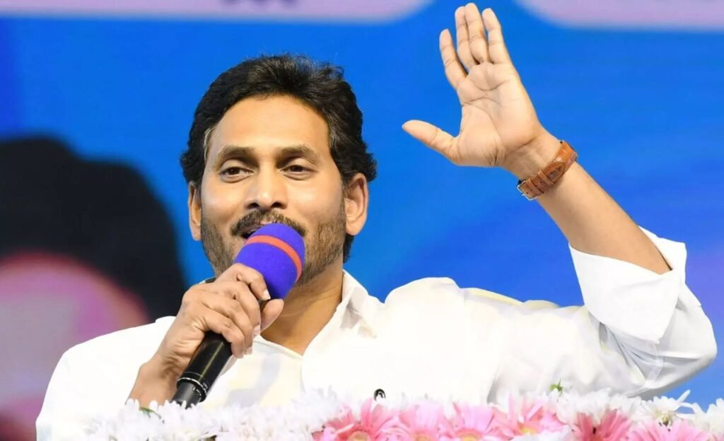 ysrcp : ఆయన అలా వెళ్ళగానే … ఇలా కండువాలు మారిపోతాయ్ ?