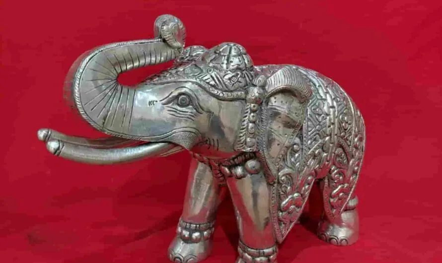 Elephant : వెండి ఏనుగు బొమ్మ ఇంటిలో అవసరమా  ? లేదా  ?