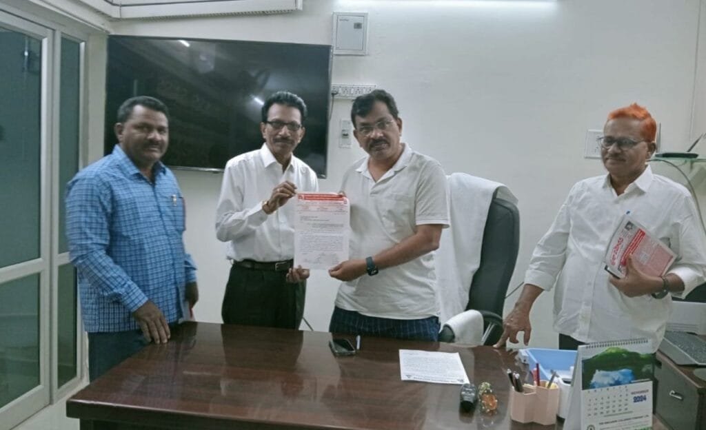 Singareni : సింగరేణి రిటైడ్ కార్మికులను పట్టించుకోని గుర్తింపు సంఘం
