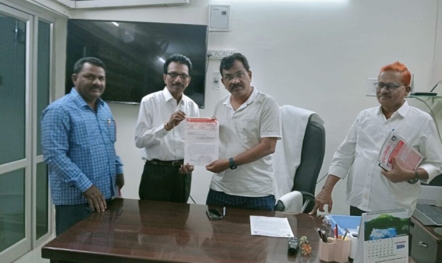 Singareni : సింగరేణి రిటైడ్ కార్మికులను పట్టించుకోని గుర్తింపు సంఘం