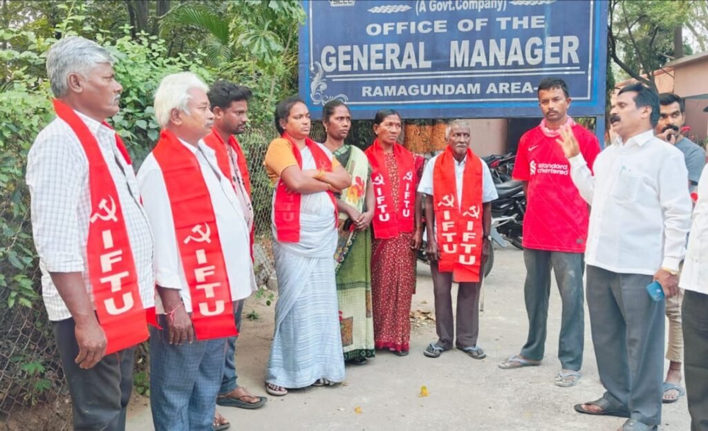 Singareni : సులబ్ కార్మికులకు లాభాల వాటా ఇవ్వాలి.