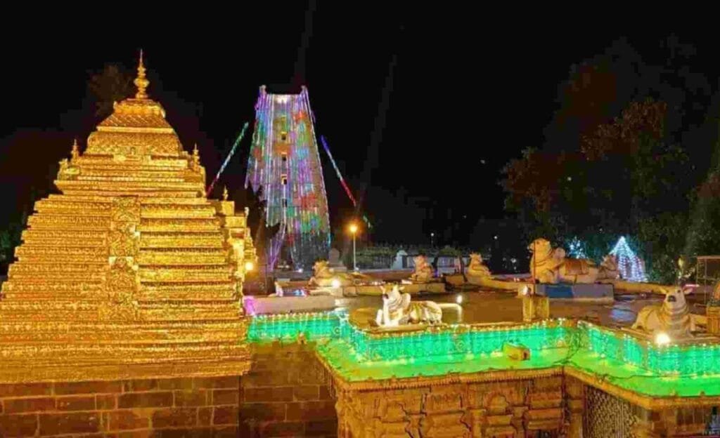 Srisailam  : శ్రీశైలం లో కలకలం…భక్తులు ఆందోళన …