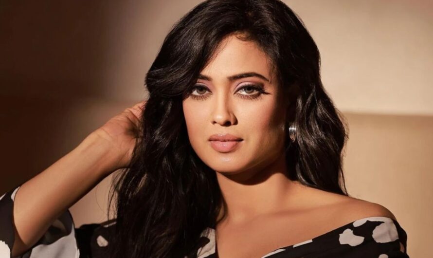 Heroine:12 ఏళ్లకే సినిమలో స్టార్ డమ్…. 18 ఏళ్లకే ప్రేమ,పెళ్లి, విడాకులు… కోట్లలో సంపాదన…ఆమె ఎవరో తెలుసా ?