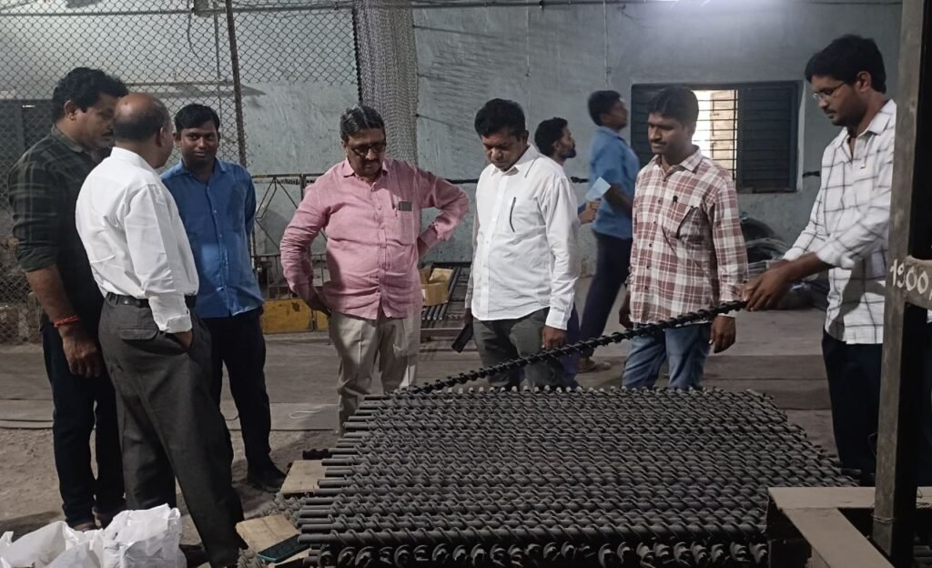 Singareni : శ్రీరాంపూర్ సింగరేణి స్టోర్స్ లో కానరాని రక్షణ ఏర్పాట్లు