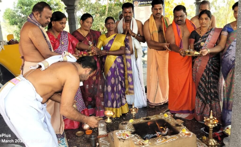 Bibipeta : బీబీపేటలో ఘనంగా అయ్యప్ప పూజలు