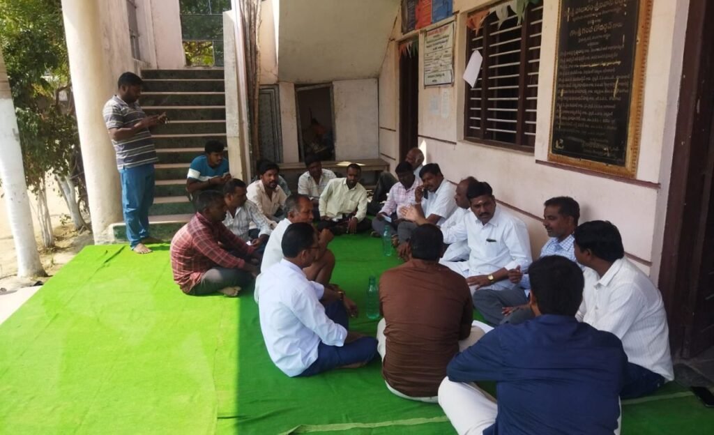 Bibipeta : బీబీపేట సంతకు వేలం పాట