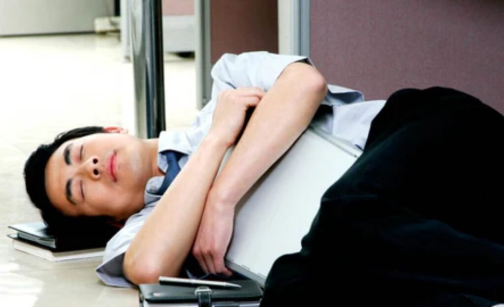 Sleeping : మట్టి నేలపైన నిద్ర.. శరీరానికి ఎంత మేలు చేస్తుందో తెలుసా  ?