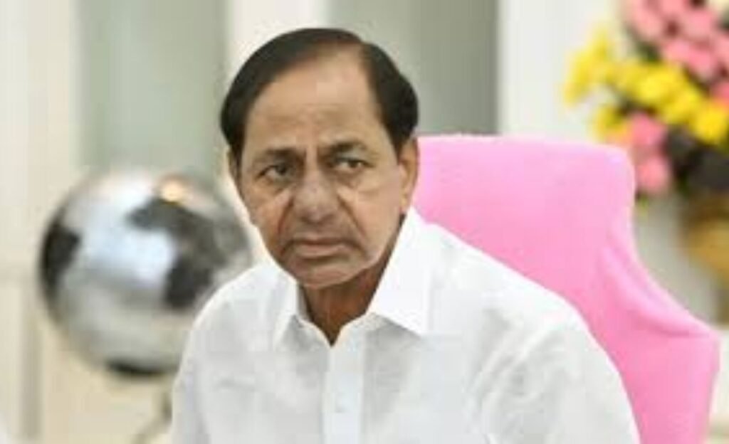 Telangana : కేసీఆర్​కు కాళేశ్వరం విచారణ కమిషన్​ నోటీసులు