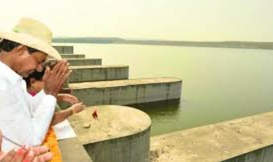 Kaleswaram : నాడు గొప్పలు కేసీఆర్ కు ….నేడు ఇబ్బందులు ఇంజనీర్లకు