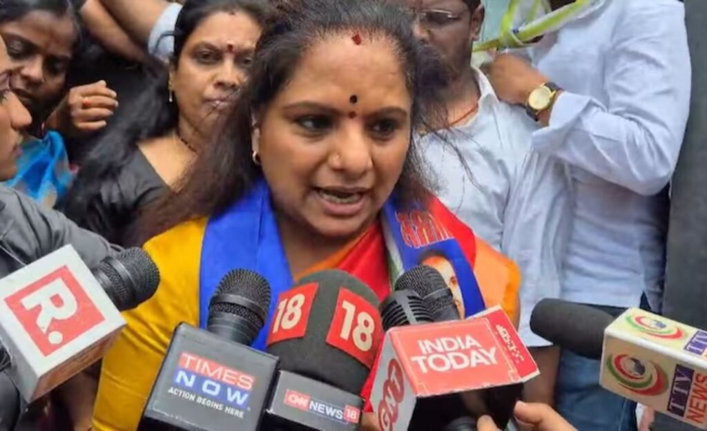 Mlc Kavitha : ఎమ్మెల్సి కవిత ధర్నాకు బిఆర్ఎస్ గైర్హాజర్