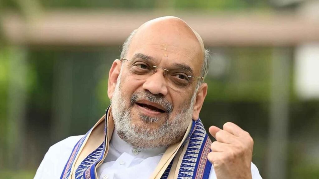 Amith sha : అమిత్ షా….. కాంగ్రెస్ నేత విగ్రహాన్ని ఆవిష్కరిస్తున్నారు