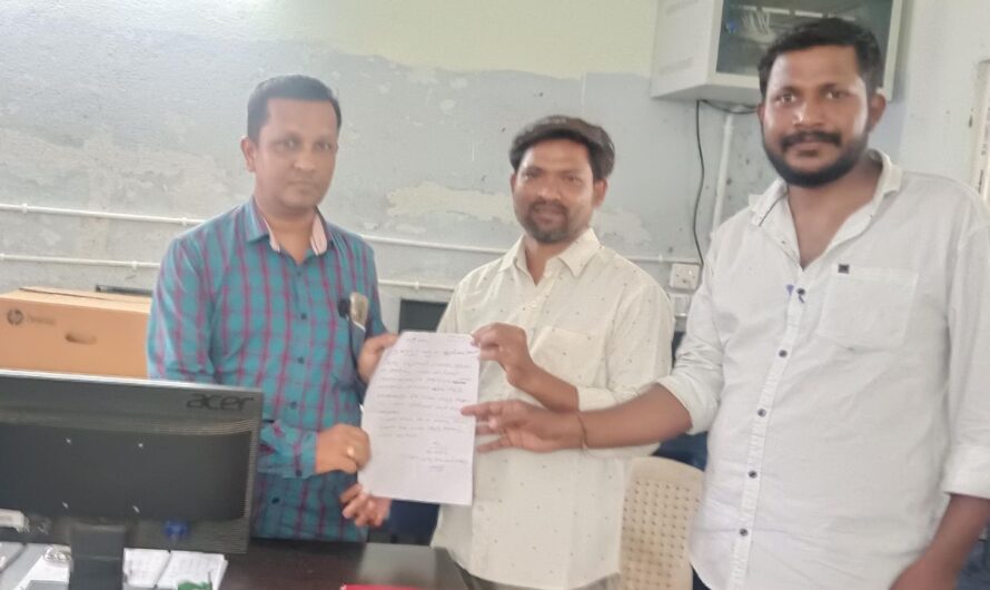 Peddapalli : ప్రభుత్వ అనుమతిలేని పాఠశాలలను మూసివేయాలి
