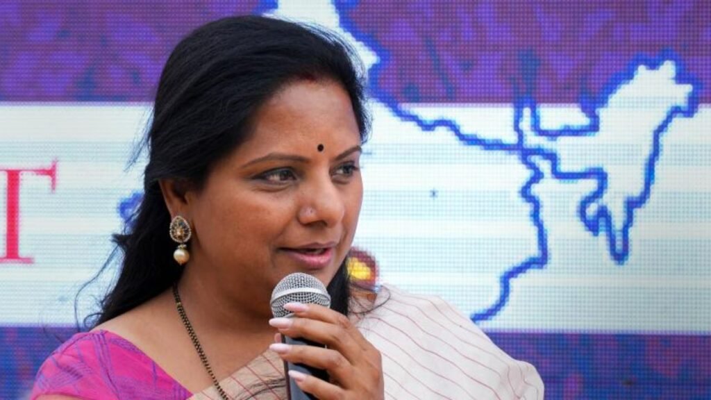 Mlc Kavitha : ఉందామా ? వెళుదామా ?…అనుచరులతో కవిత సమావేశం ?