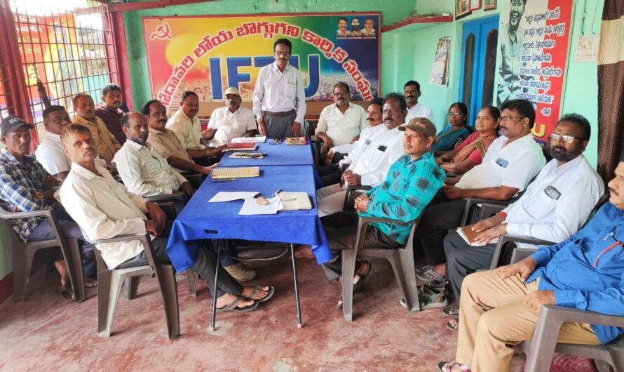 Singareni  : కాంట్రాక్టు కార్మికుల వేతనాలను సవరించాలి