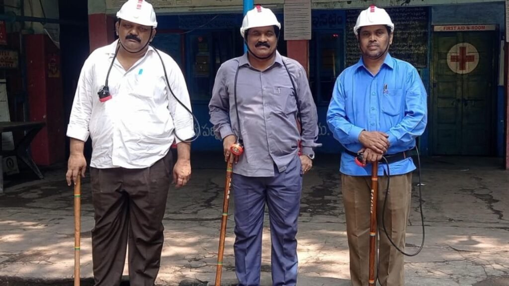 Singareni  : గనిలో పని ప్రదేశాలను పరిశీలించిన జీఎం