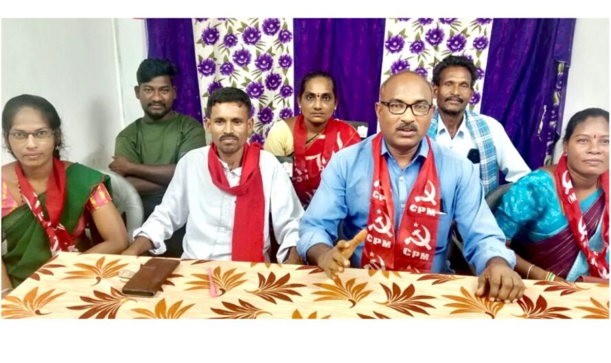 CPM  : ప్రజల మధ్యలో సీపీఎం