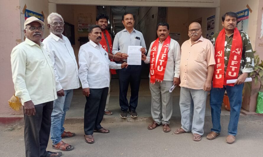 Singareni  : సింగరేణి యాజమాన్యానికి సమ్మె నోటీసు