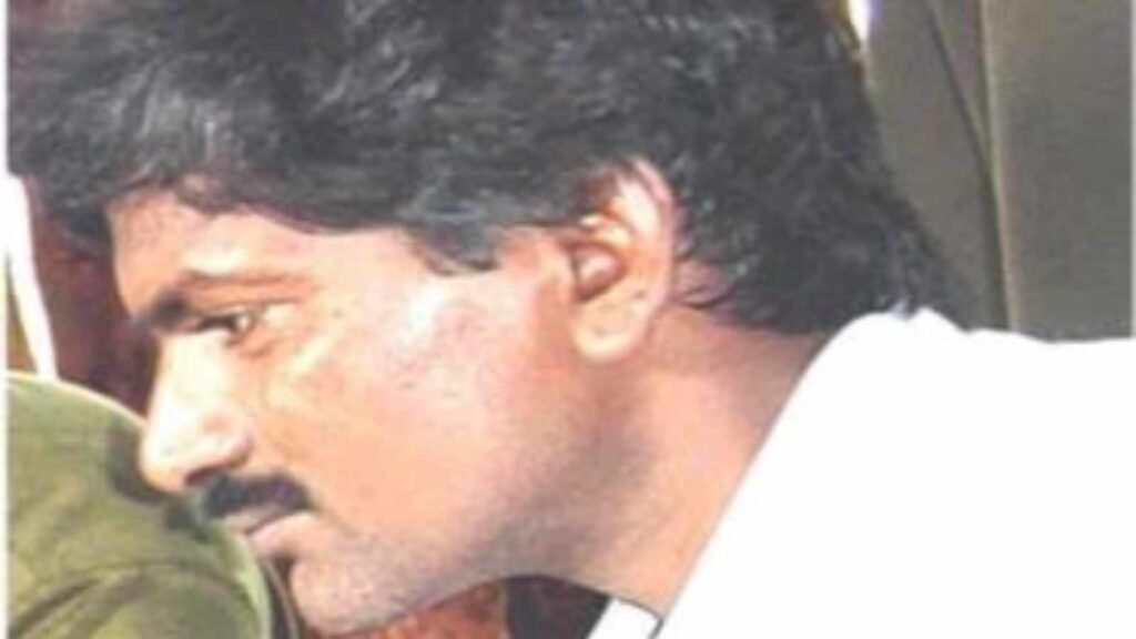 Mavoist  : లొంగిపోయిన మావోయిస్టు చీఫ్ దేవ్ జీ