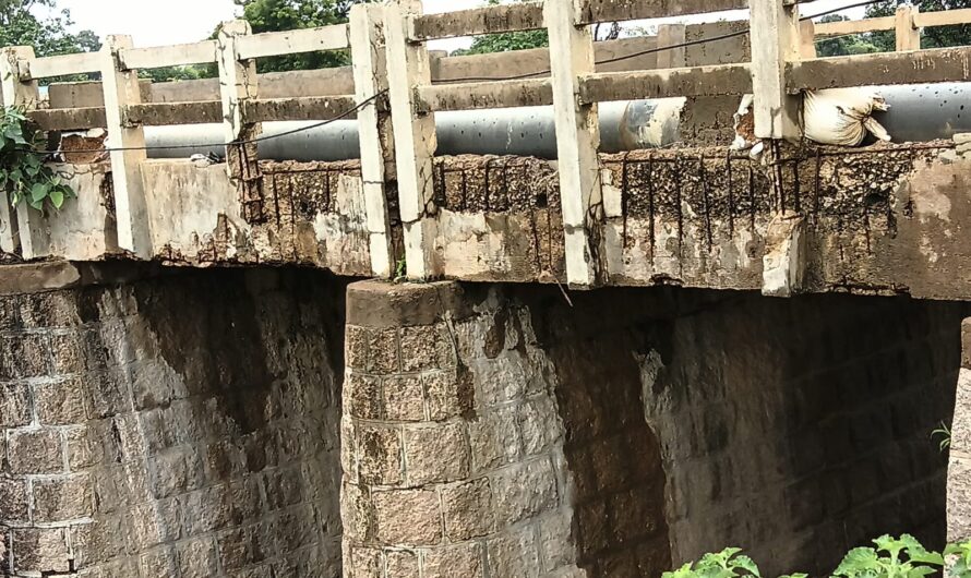 బీబీపేట్ వంతెనపై పెరుగుతున్న ప్రమాదం..