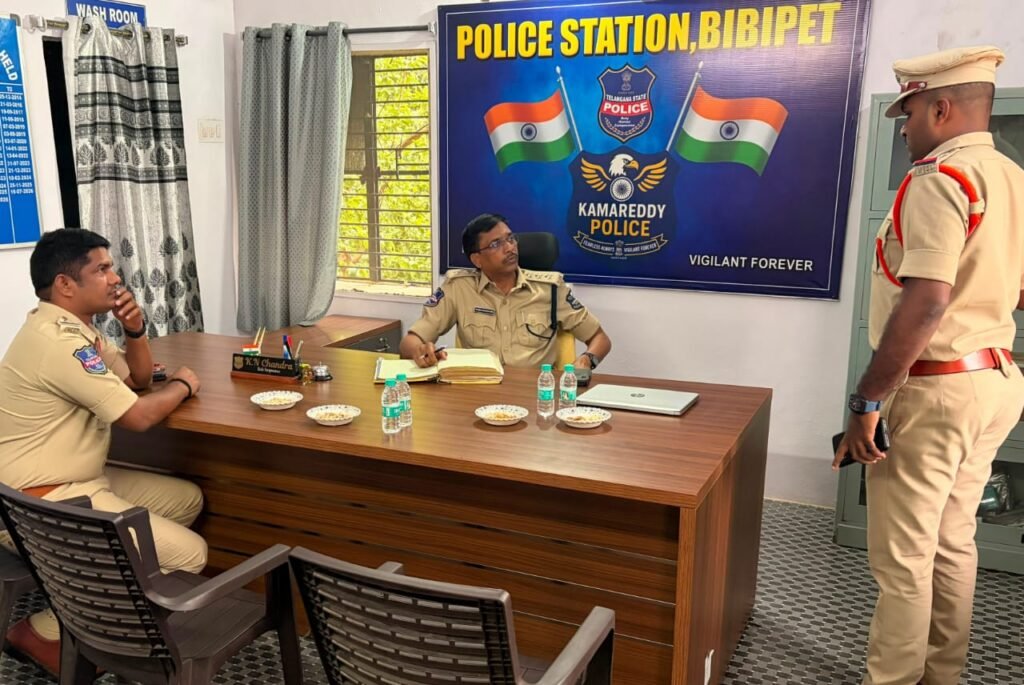 బీబీపేట పోలీస్ స్టేషన్‌ను తనిఖీ చేసిన డీఎస్పీ