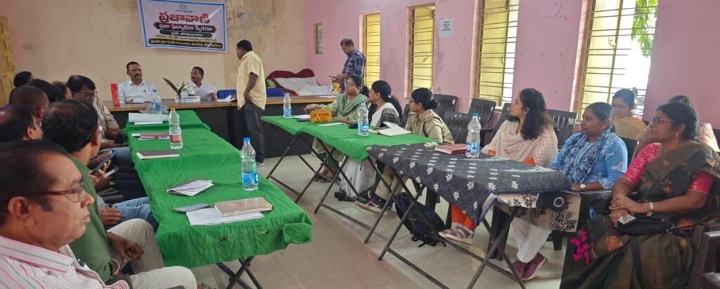 మండల ప్రజావాణికి 9 అర్జీలు