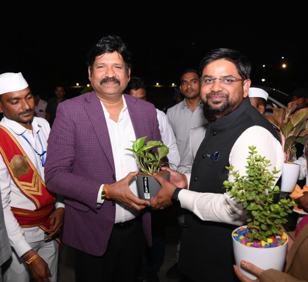కోర్టు భవనాల ప్రారంభోత్సవానికి హైకోర్టు న్యాయమూర్తి