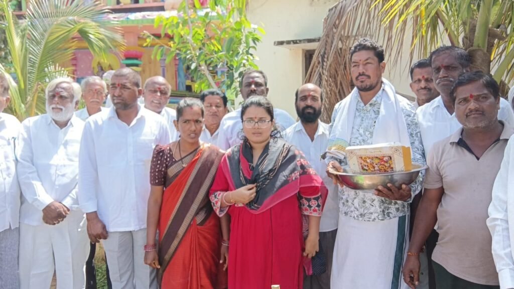 యాడారం–శివరామిరెడ్డిపల్లి గ్రామాల్లో స్వాగతతోరణానికి భూమిపూజ