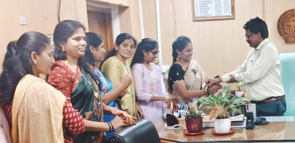 రాఖీ పౌర్ణమి వేడుకల్లో ఆత్మీయత
