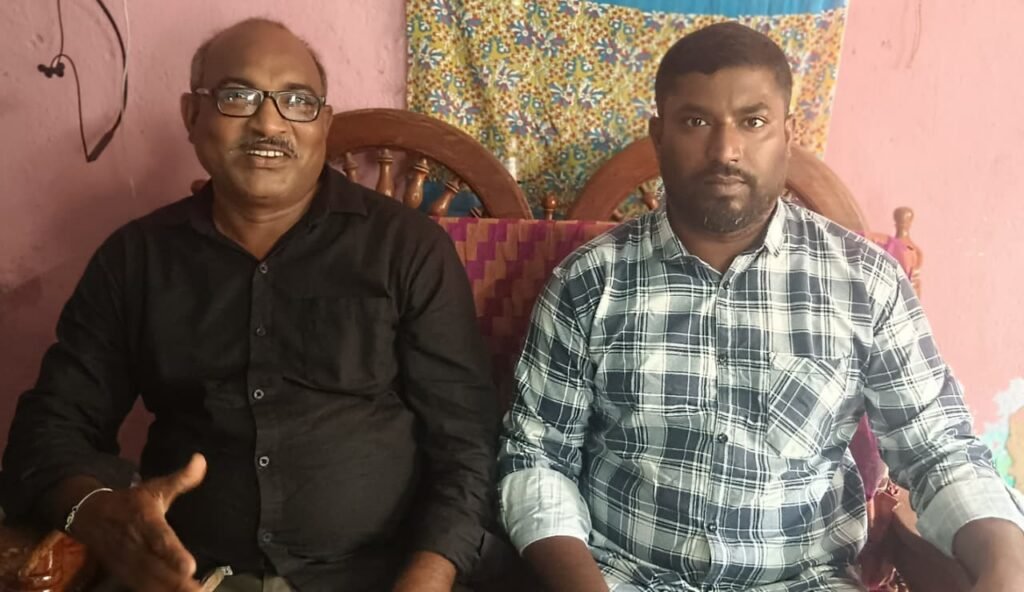 సెక్యూరిటీ గార్డులను విధుల్లోకి తీసుకోవాలి