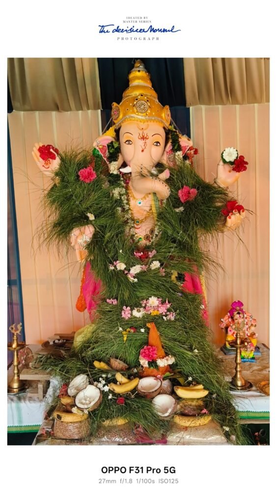 మందమర్రి మార్కెట్ వ్యాపారస్తుల ఆధ్వర్యంలో గణనాథుడికి ఘనంగా పూజలు
