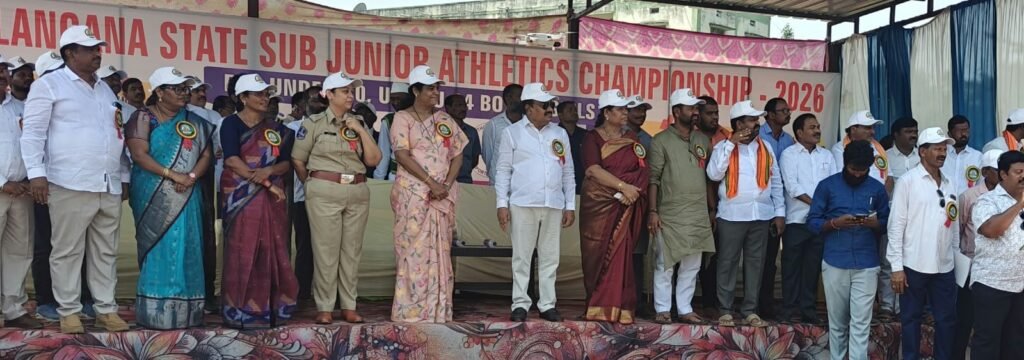 క్రీడలతోనే యువతకు ఉజ్వల భవిష్యత్తు